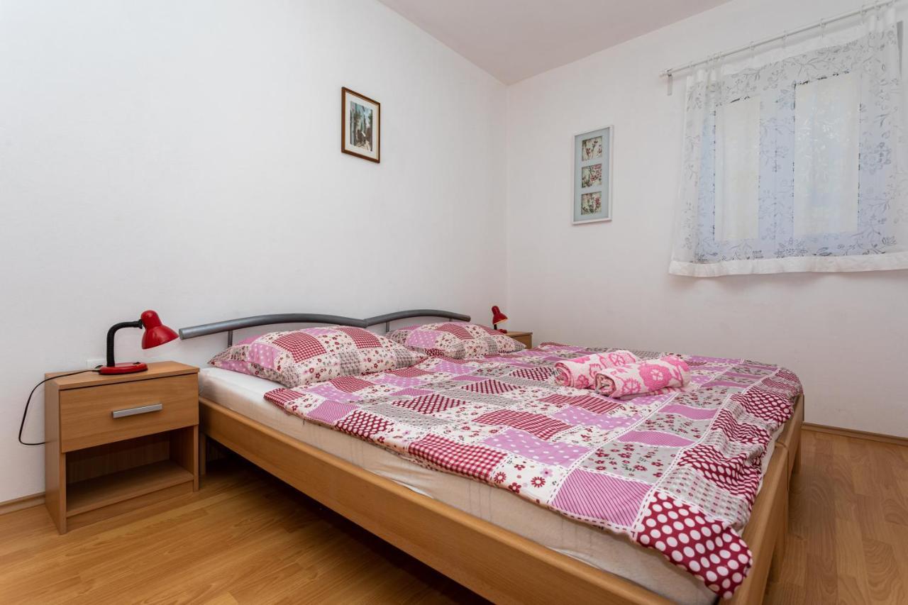 Apartments Katarina Šilo Exterior foto